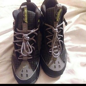 Nike acg boots